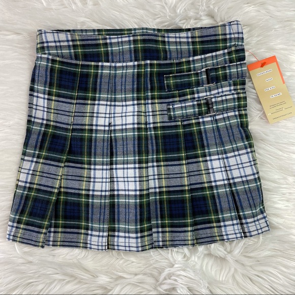 NWT French Toast Plaid Two Tab Uniform Skort - Picture 2 of 7